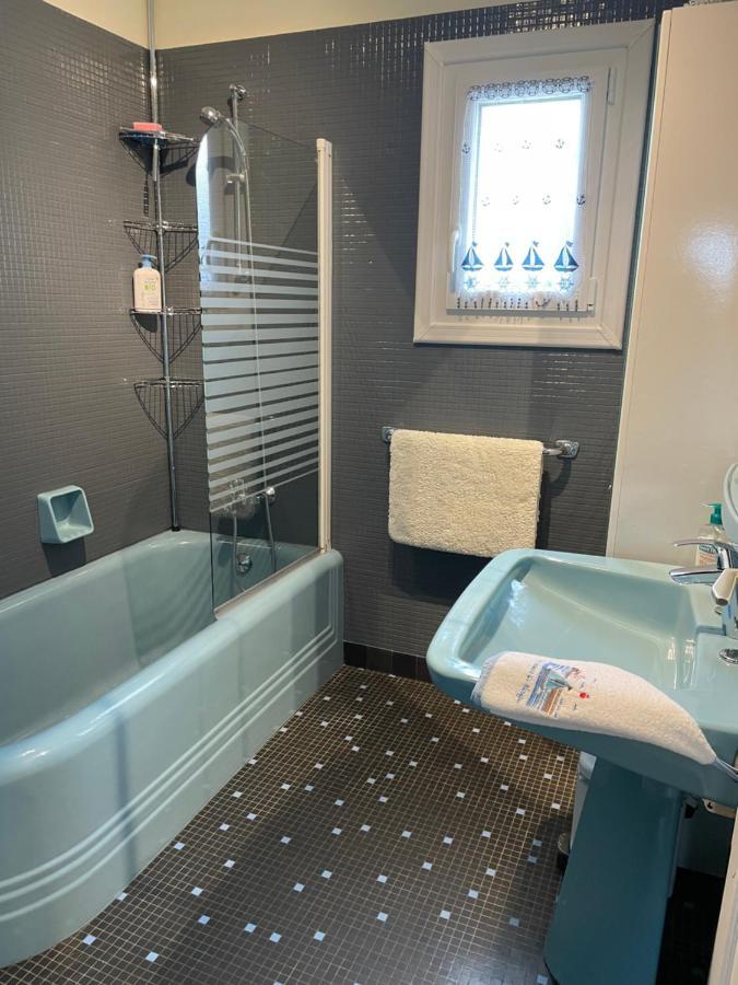 "La Revillaise" Proche Mer, Grand Jardin Clos, 2 A 5 Personnes-Adultes-Enfants- Réville Kültér fotó