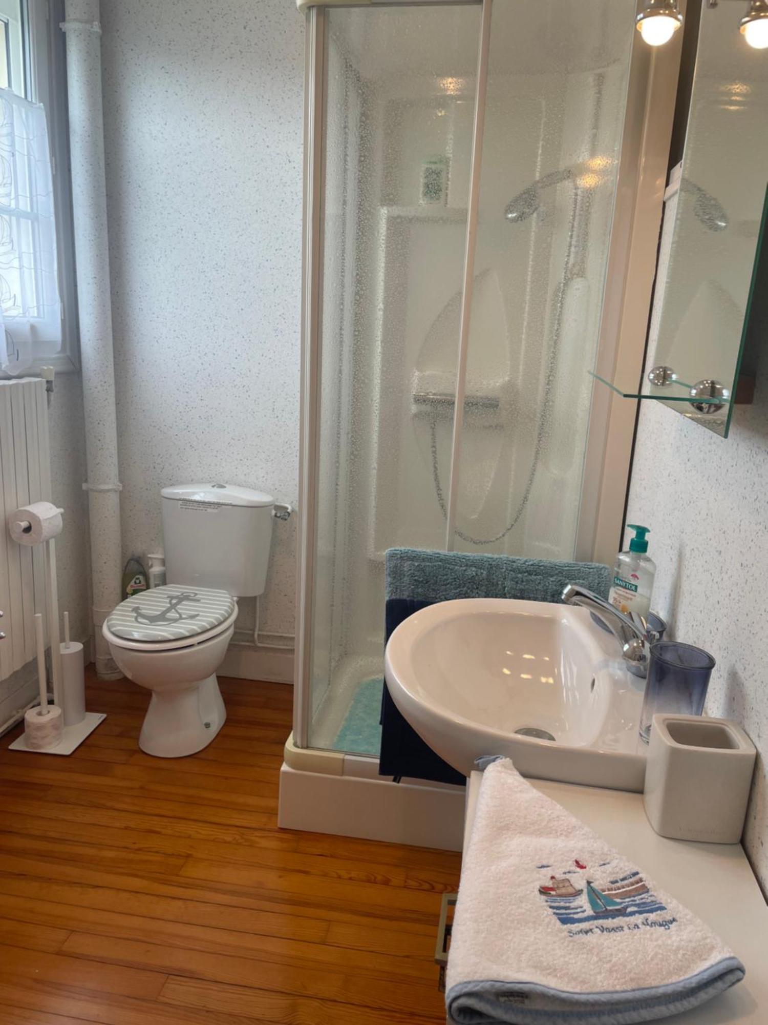 "La Revillaise" Proche Mer, Grand Jardin Clos, 2 A 5 Personnes-Adultes-Enfants- Réville Kültér fotó